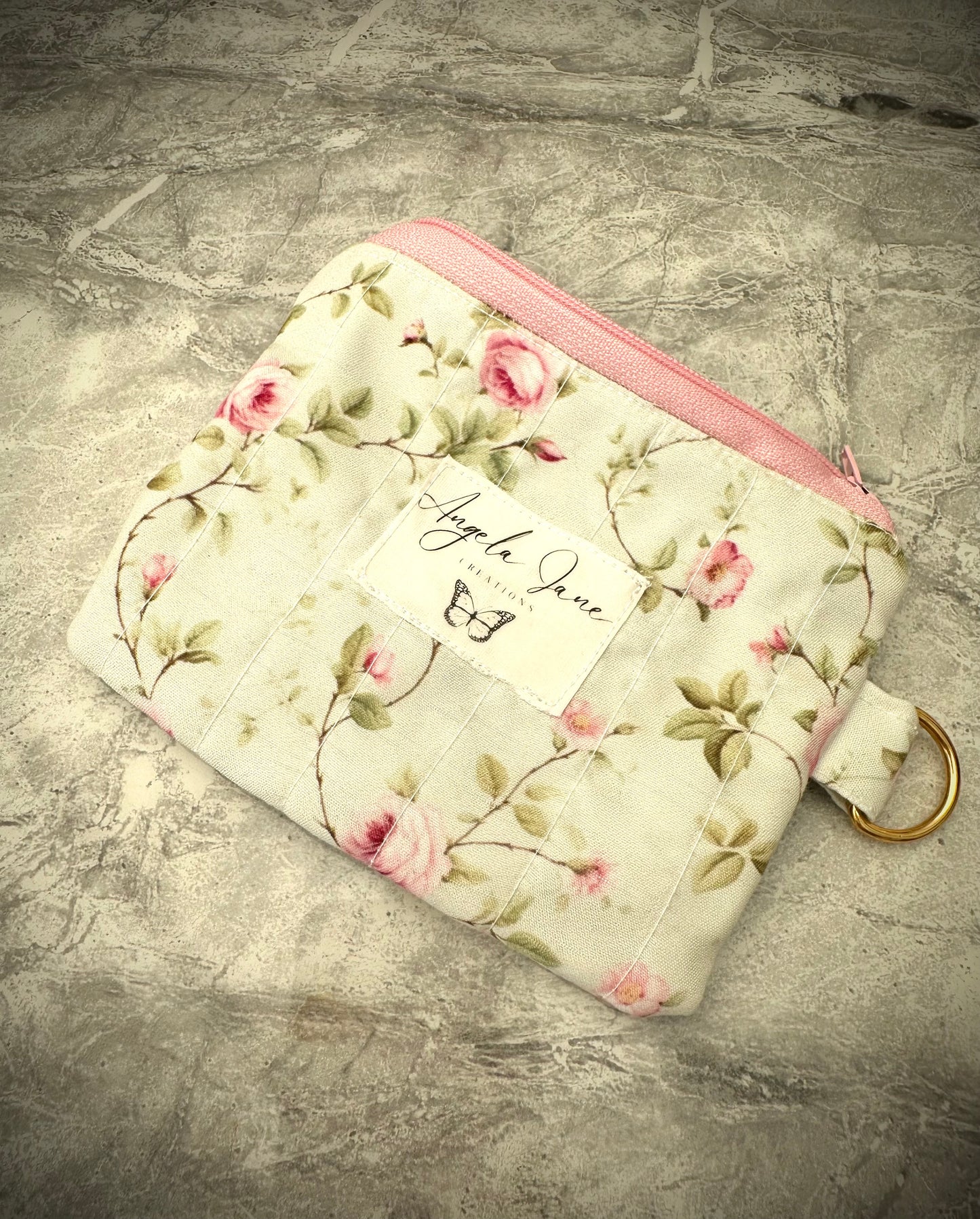 Rose Garden. Coin Purse.         (😄. Uk. FREE DELIVERY)