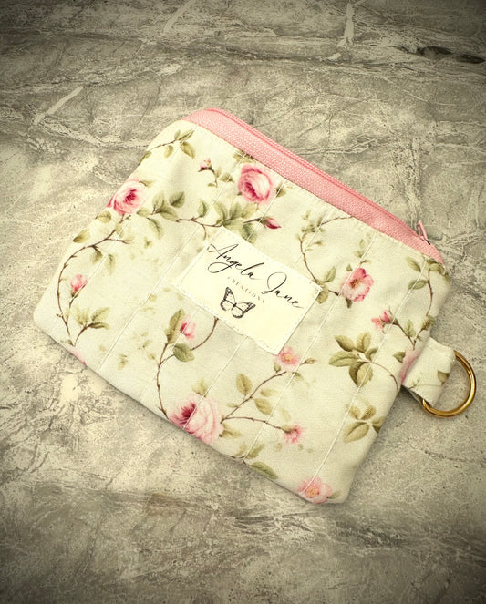 Rose Garden. Coin Purse.         (😄. Uk. FREE DELIVERY)