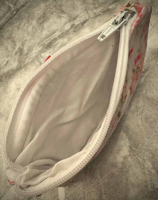 Peach Roses. Coin purse. (Free UK Delivery)