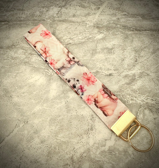 Pink Puppy Dog. Wristlet.    (😄. Uk. FREE DELIVERY)