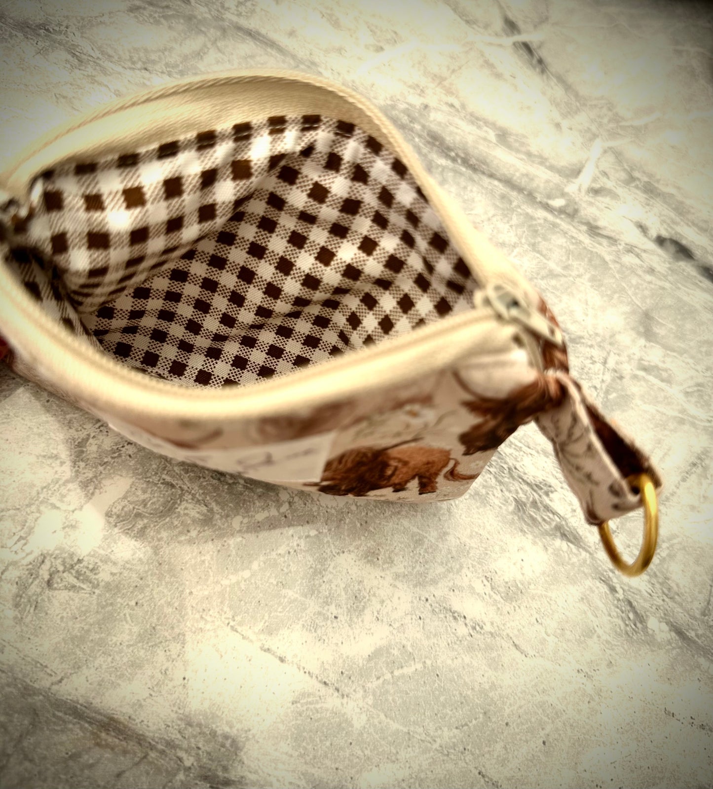 Highland Cow. Coin Purse.             (😄. Uk. FREE DELIVERY)