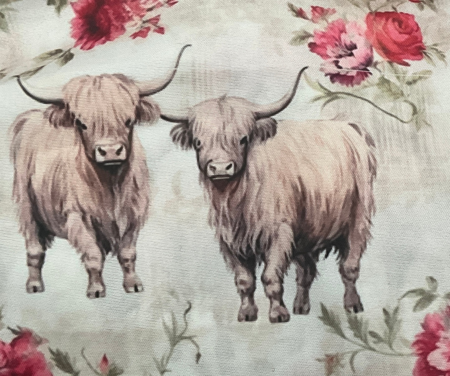 Floral Highland Cow.           (😄. Uk. FREE DELIVERY)