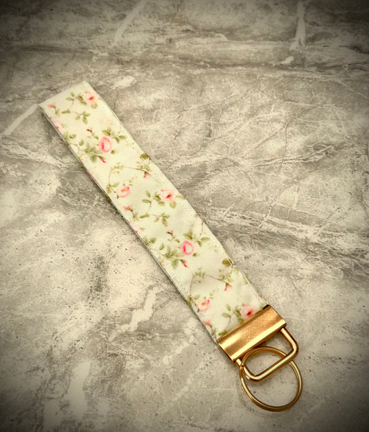 Green Floral Pink. Wristlet.      (😄. Uk. FREE DELIVERY)